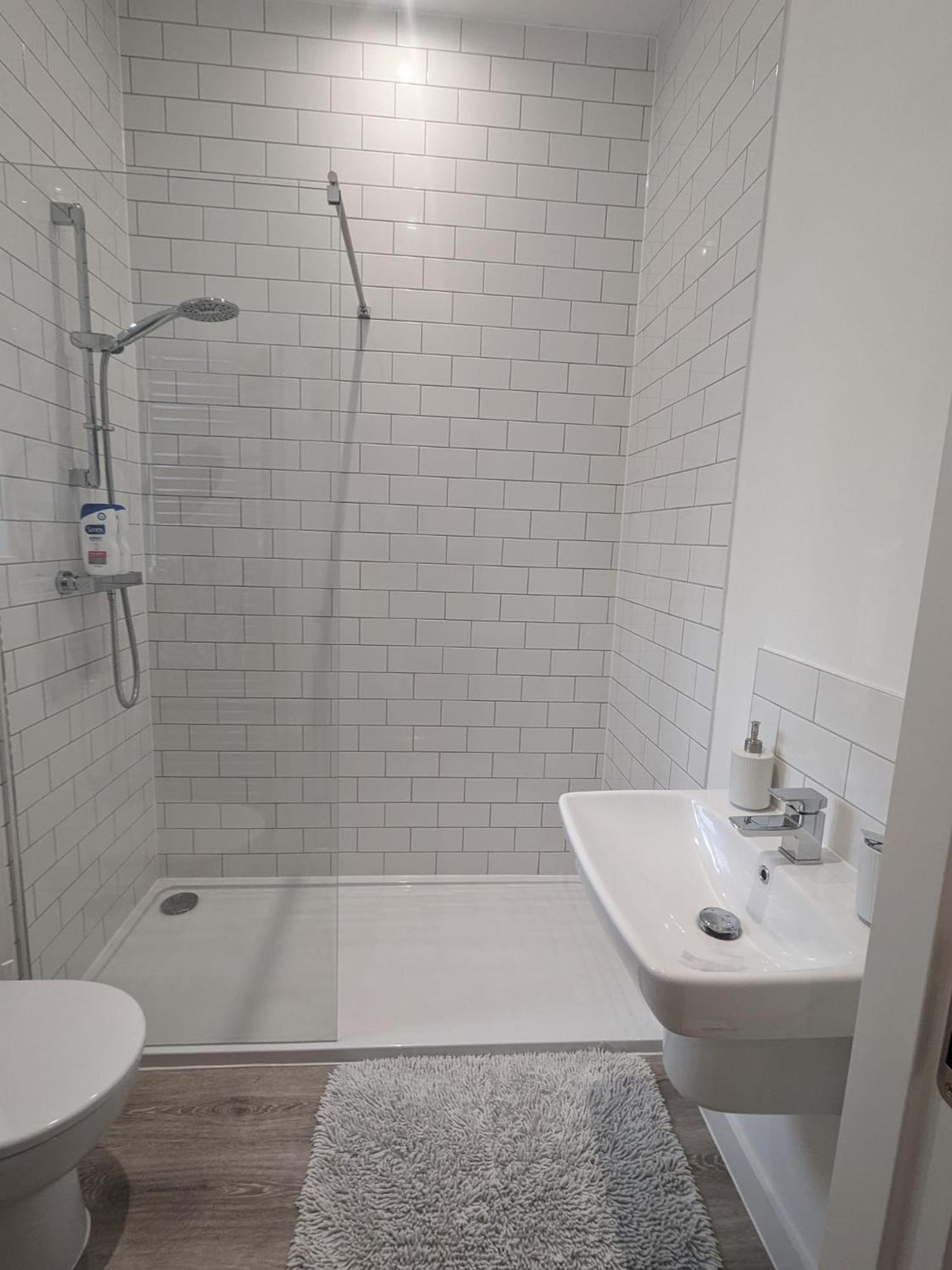 Contemporary Double Ensuite Room เบอร์มิงแฮม ภายนอก รูปภาพ